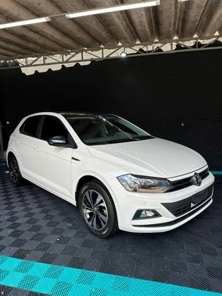 VOLKSWAGEN POLO 1.0 200 TSI COMFORTLINE AUTOMÁTICO